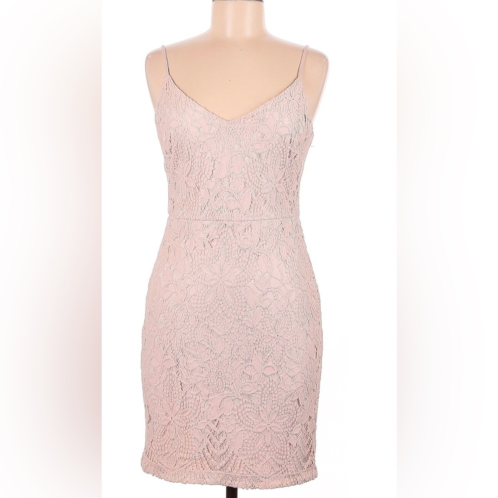 Light pink blush/ivory lace dress GUESS size 0